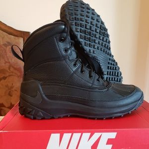 New/nuevos Nike Kynwood waterproof leather duckboo